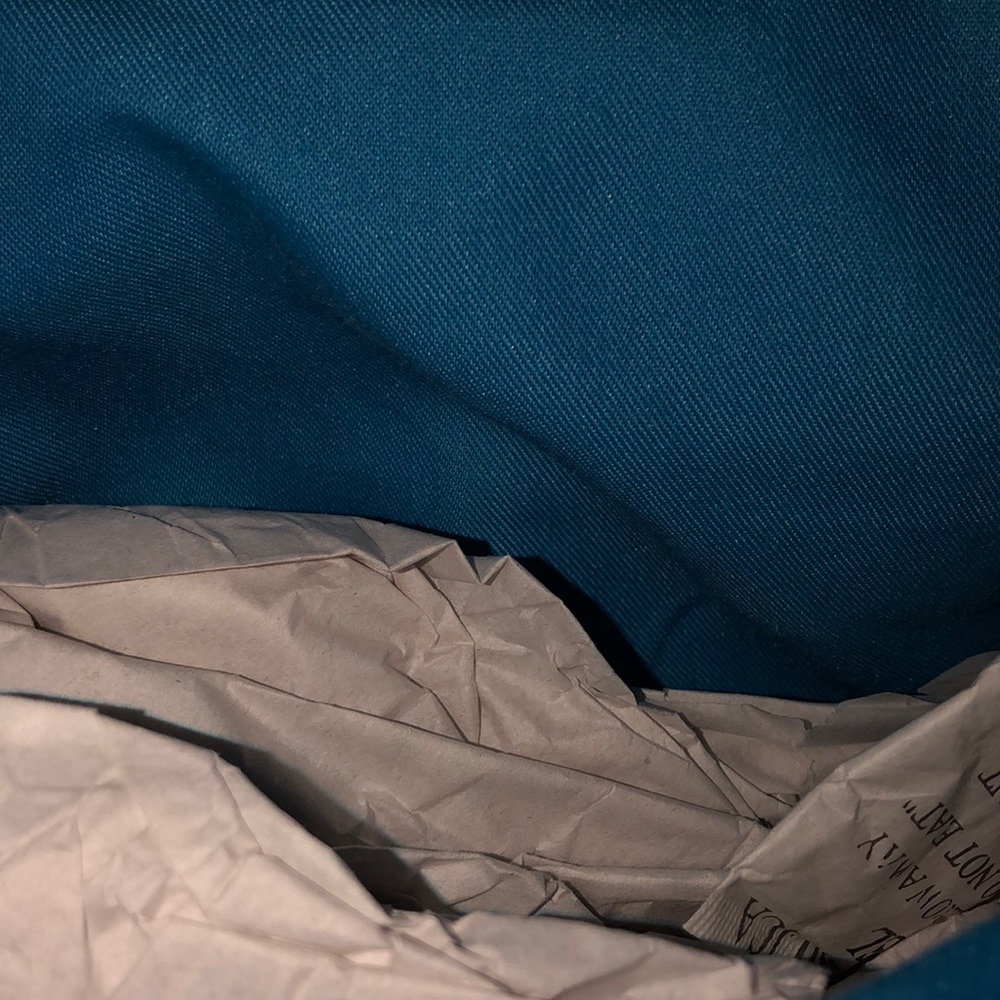 Handbag - Picture 3 of 8